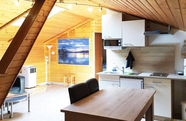 Dachgeschoss Appartement - Aktiv-appartements Karawanken Lodge