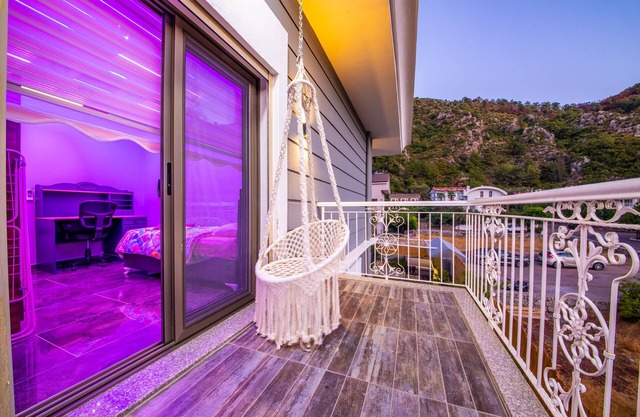Daisy Villa İçmeler Daily Weekly Rentals
