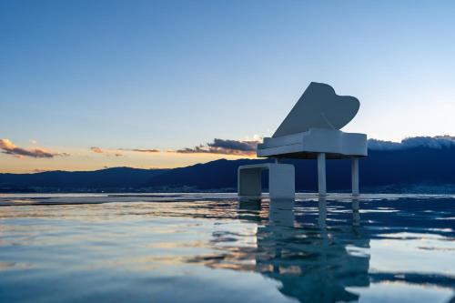 Dali Santorini Yuexin Seaview Hotel