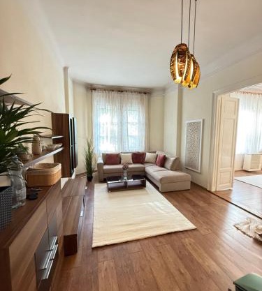 Damjanich Deluxe Apartman