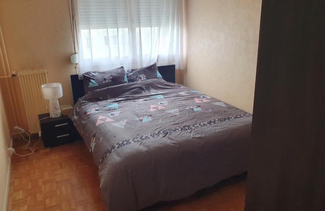Dans grand appart de 113m2 proche Paris