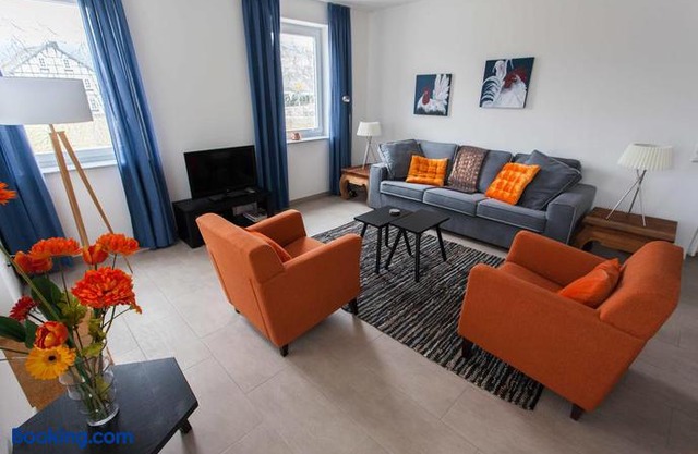 Das gelbe Haus 1