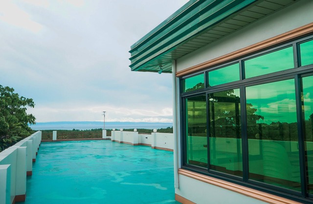 Datahan Bayhaus Inn