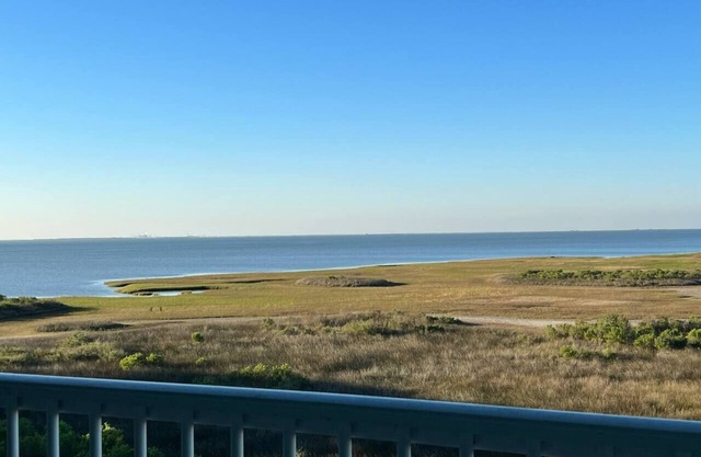 Dawn On The Bay at Pointe West