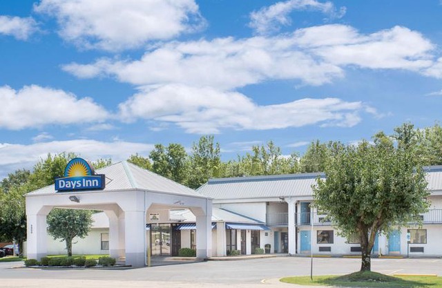 Days Inn by Wyndham N Little Rock East