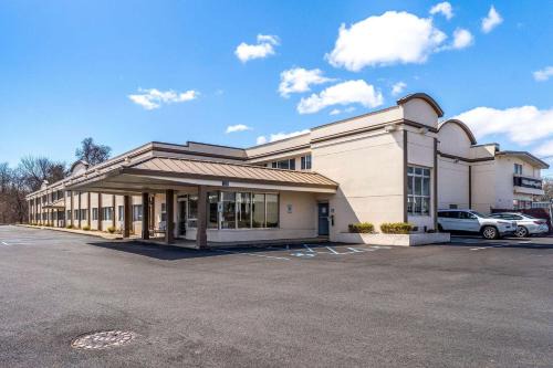 Days Inn 