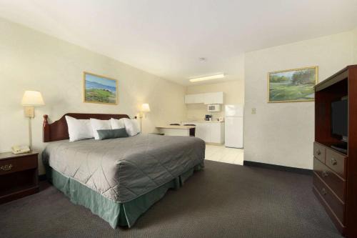 Days Inn 