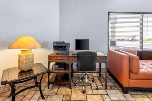 Days Inn 
