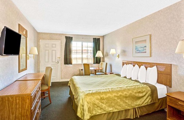 Days Inn by Wyndham Carson City
