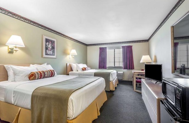 Days Inn by Wyndham Ellensburg Conference Center