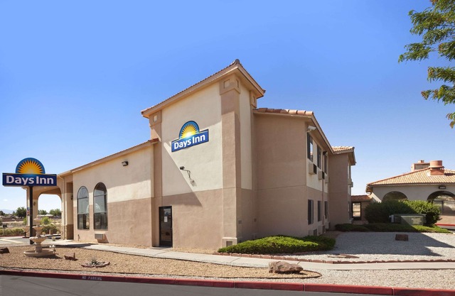 Days Inn by Wyndham Los Lunas