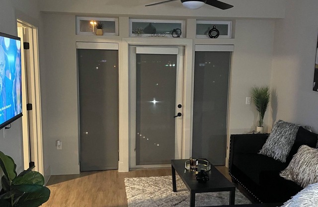 Deep Ellum Lux apartment with endless amenities!