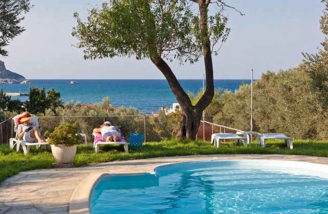 Del Sol sea side Apartment