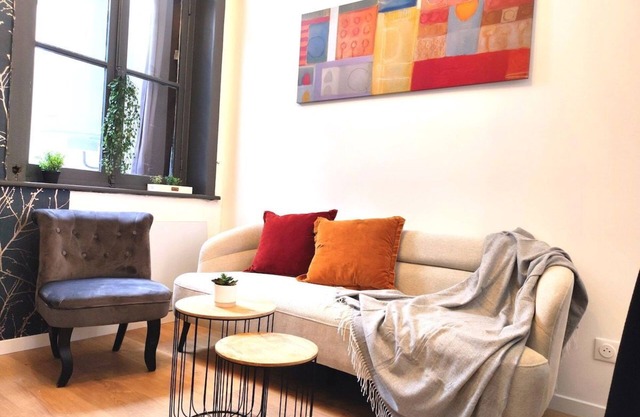Delcourt – petit cocon moderne & lumineux