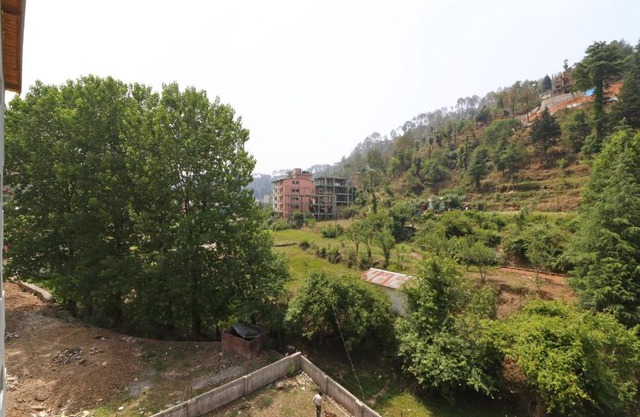 Delightful 1BHK Stay in Bhowali, Nainital