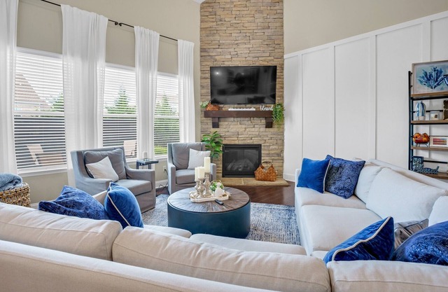 Delightful 5-bedroom house with AC in Thompson's Station