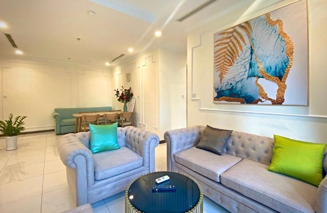 Deluxe 3br Apartment- Vinhomes Central Park
