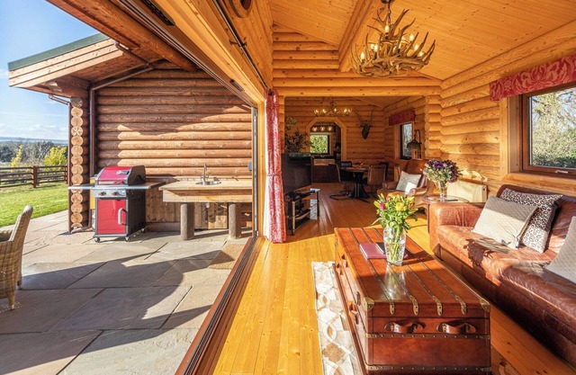 Deluxe and spacious lodge finished to the highest standard.