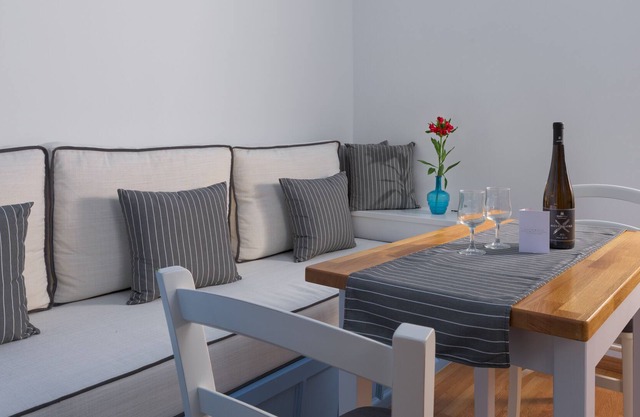 Deluxe Apartment with Private Veranda and Sea View D, Symi