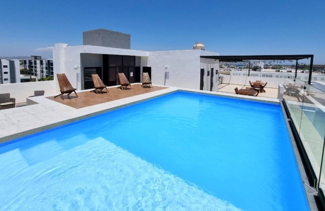 Depa con Alberca a 4 min del Malecón