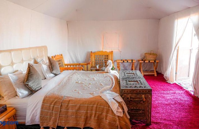 Desert Luxury Camp