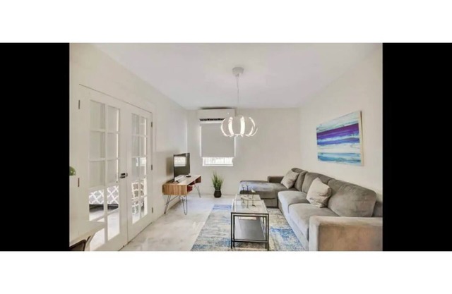 Design District Apartment B