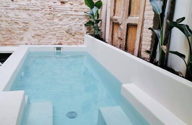 Design house with swimming pool near the beach