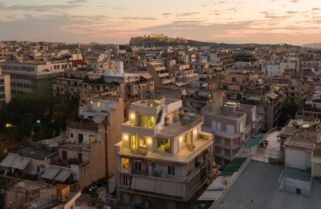 Design Penthouse with Hot Tub and Private Rooftop In Exarhia Athens