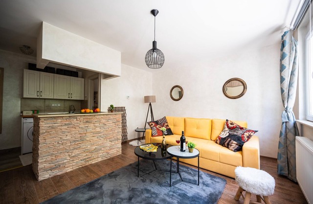Design Studio Apartment near the Center