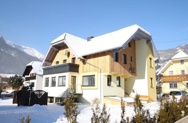 Detached holiday home with private sauna