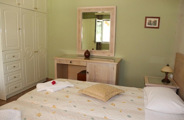 Detached holiday home at the sea with garden, Wifi | Skidi, Corfu