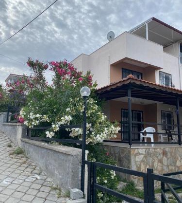 Detached Summer House with Peaceful View
