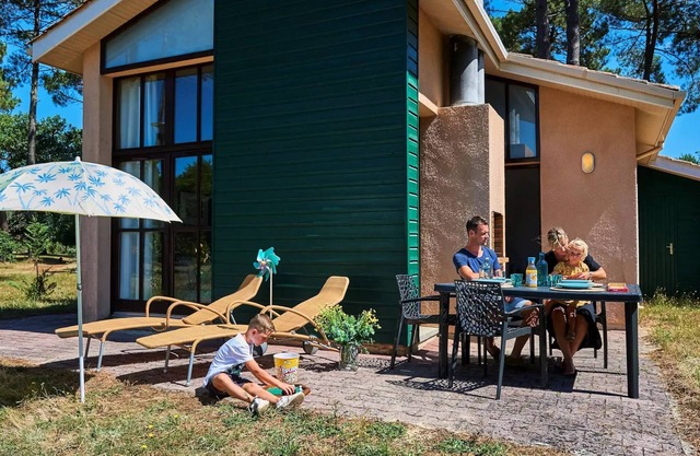 Detached villa, 1 bathroom, sleeps 4
