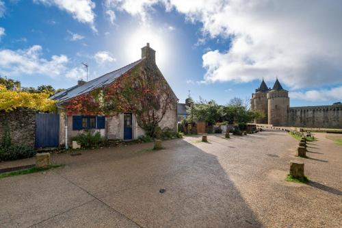 Devant le Château de Suscinio