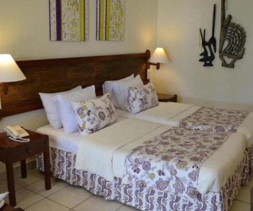 DIANI HOLIDAY COTTAGE &VILLAS