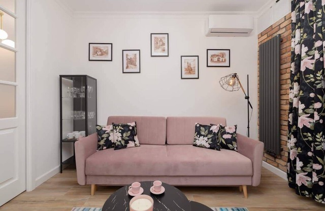 Dietla 21 | Kraków | Atmospheric Apartment | Air Conditioning