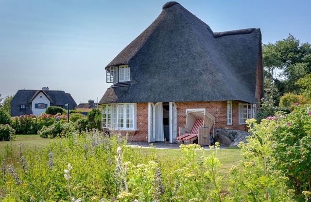 Dietz Hüs - Enjoy Sylt's nature & support the rescue of what