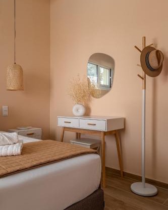Dimelli Luxury Suites