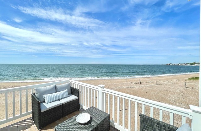 Direct Beachfront Modern Cottage on Private Beach