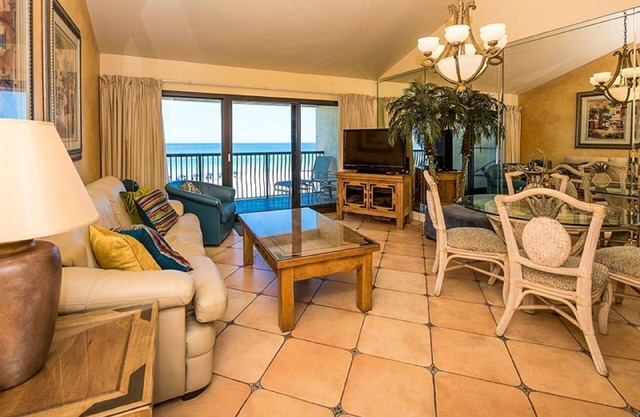 Direct gulf view, exceptional BEACH FRONT, quiet, small complex w/pool