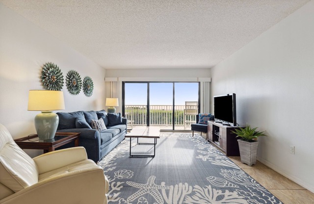 Direct Ocean - Boardwalk Condo - Walk To Most Everything
