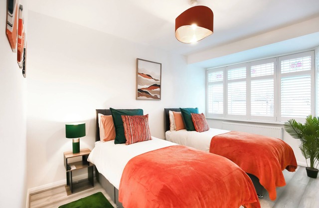 Discount on long term stays - good for contractors or home relocators