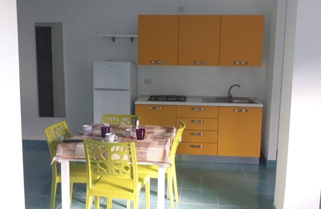 Discover Cilento - Pomegranate - Two-room apartment in Pisciotta with sea view