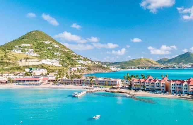 Divi Little Bay Beach Resort - Studio Unit Sleeps 4