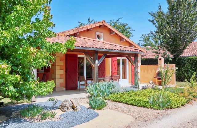 DLF Villa 4 Pers 2 Bath