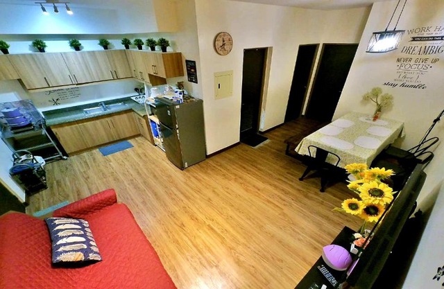 DMCI Bristle Ridge Condo 318 Cozy 2 Bedroom Unit