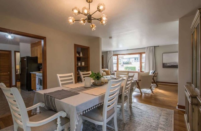 Dog-Friendly Retreat~$375 Free Activities Daily