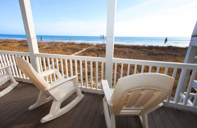 Dog-friendly oceanfront comfy apartment steps from the sand-beautiful oceanfront balcony
