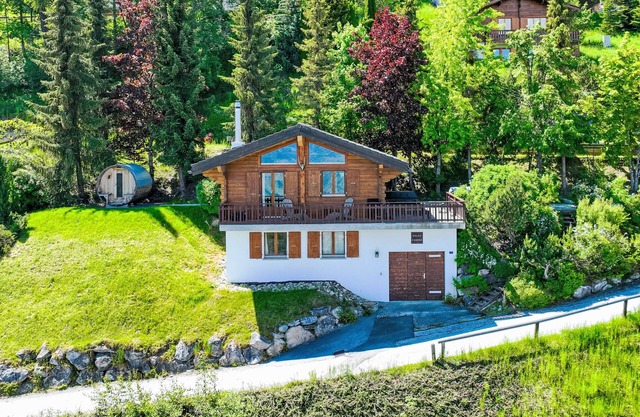 Dolce Cabane by Interhome