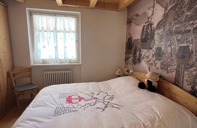 Dolomites -Apartment in the center of Campitello, 200m from Col Rodella cable car